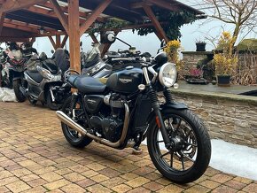 Tirumph Street Twin ABS - 4