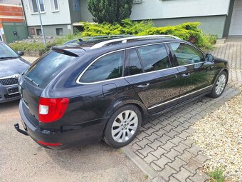 Superb 2.0Tdi 103kw Elegance 2011,Výborný stav bez koroze. - 4