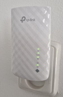 3ks Wifi extender TP-Link RE200 - 4