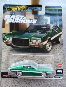 HOT WHEELS PREMIUM CELOKOVY - 4