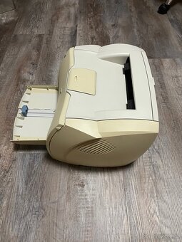Tiskárna Hp laser jet 1300 - 4