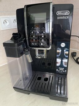 KÁVOVAR Espresso DeLonghi - 4
