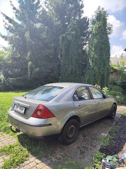 Ford Mondeo 1.8 - 4