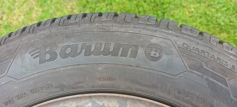 Prodám celoroční pneu Barum - 4