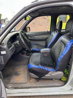 Mazda B2500 - 4