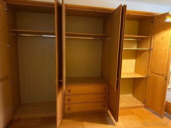 Celomasivní borovicová ložnice - 4