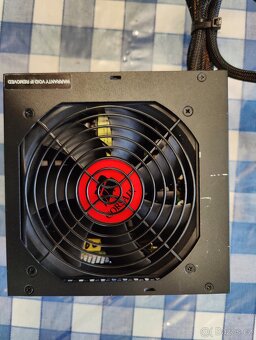 CORSAIR HX620 - 4