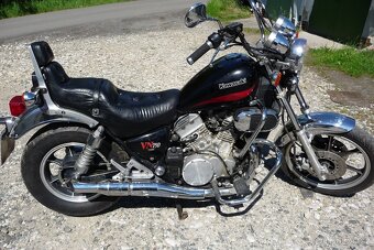 Kawasaki VN 750 - 4