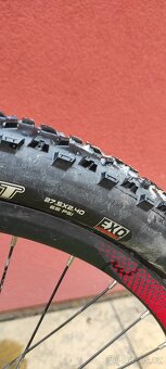 Crussis E-Atland 7.7 - 4