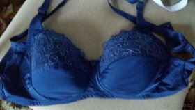 DÁMSKÉ PRÁDLO/ PODPRSENKA s krajkou 80-90 D/E + druhá Zdarma - 4