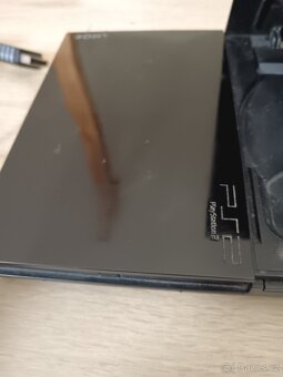 PlayStation 2 - 4