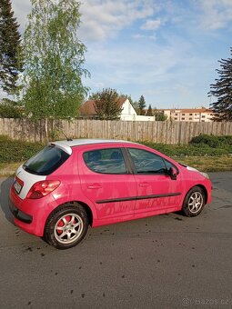 Prodám Peugeot 207 1,4 benzín, r.v. 5/2007, 151.300km - 4