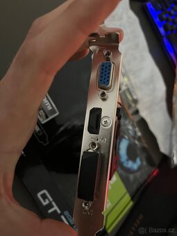 Nvidia GT710 2gb + Patriot 8gb ddr3 1600MHz - 4