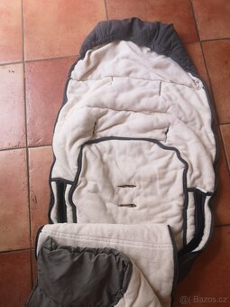 Prodej kočárku MACLAREN techno xlr + 2 přebalovací tašky - 4