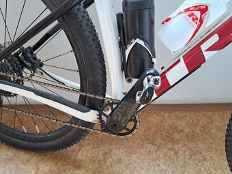 Trek procaliber 9.8. - karbonová kola - 4