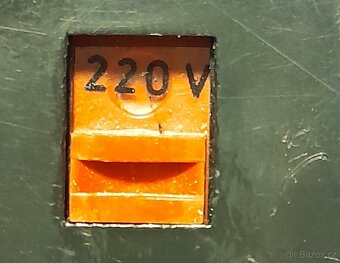 Prodám starý funkční nastavitelný adaptér. - 4
