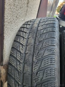 215/65 R16 Nokian - 4