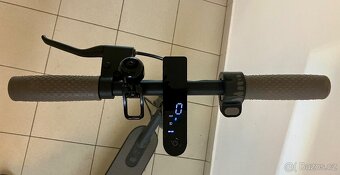 Elektrokolobezka Xiomi Mi Electric Scooter 1S - 4