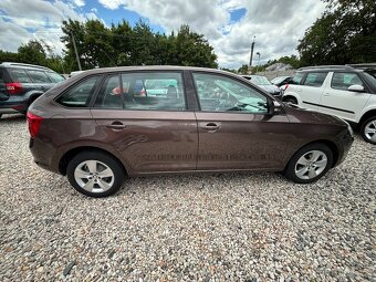 Škoda Rapid 1.2 Tsi 66kw r.v.2016 serviska - 4