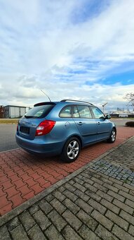 Škoda Fabia 2 Combi 1.4 16v MPI Style Edition - park.senzory - 4