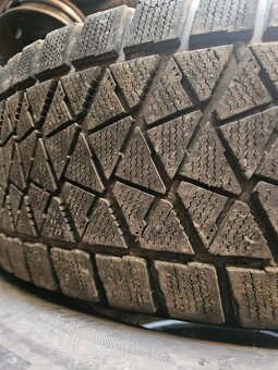 235/70R16 106S Bridgestone Blizzak - 4
