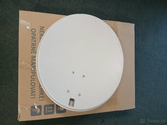 Nový nepoužitý ale starší satelit - 4