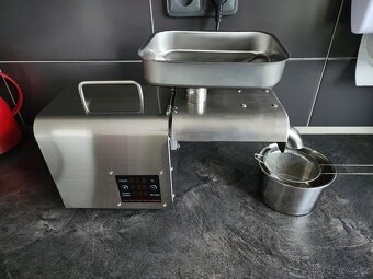 Elektrický lis na olej – nerez 304, 610 W - 4