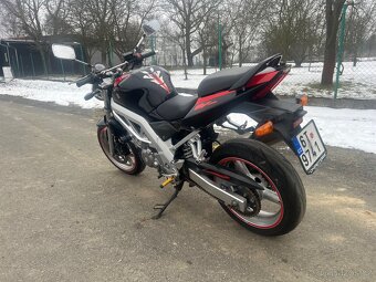 Suzuki SV 650 - 4