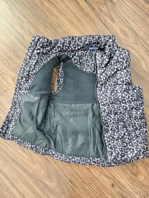 Dívčí vesta vel. 98 - 4