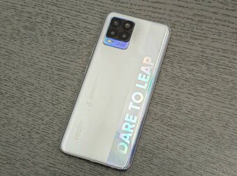 Realme 8 - 4