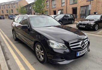 Mercedes - 4