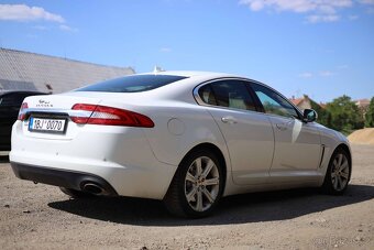 Jaguar XF 2.2 Diesel - 4