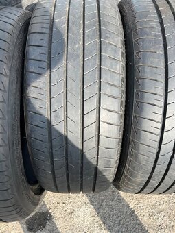 Bridgestone 245/45RF20 - 4