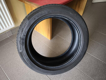 Prodám 4ks pneumatik značky Continental Barum 215/50 R 18 W - 4