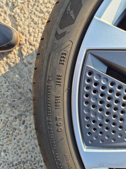 Orig. ŠKODA Alu kola 19“ pro Superb 3 a 4 vč. pneu a krytů - 4