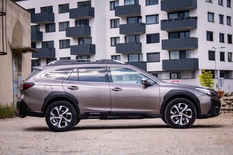 Subaru Outback 2.5i ES Premium AWD - 4