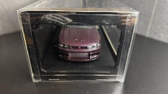 Nissan Skyline R33 GREDDY LE 80Ks 1:18 Ignition model - 4