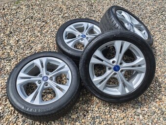 Originální kola Ford 225/50/17 top stav - 4
