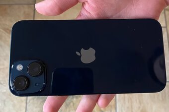 iPhone 13 128GB černý - záruka na rok, BATERIE 100% - 4
