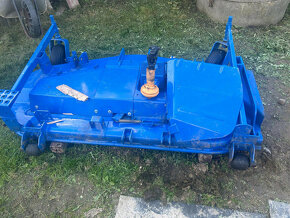 Iseki SF310 předni sečení - 4