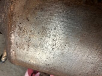 DPF filtr vytazen z BMW F11 n57 - 4