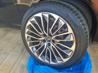 Nová sada original AUDI r19 s pneu Bridgestone 245/45r19 - 4