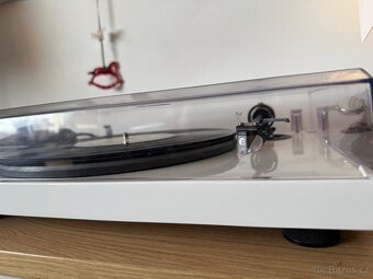 GRAMOFON TESLA NC500 po renovaci - 4
