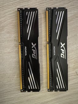 Paměť RAM DDR3 XPG, 1600MHz, Cl9 - 4