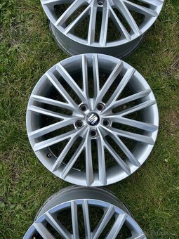 Prodám alu Seat 5x112 r18 - 4
