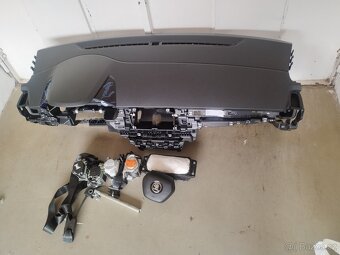 Airbagová sada Škoda fabia 4 s novou origo palubkou - 4