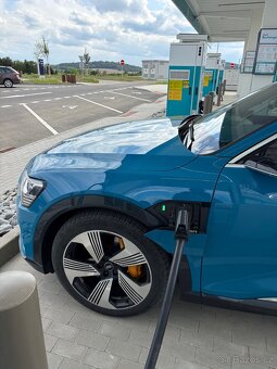 Audi e-tron 55 quattro edition one - 4