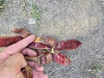 KRASNY STARY KOŽENÝ DŮSTOJNICKÝ ZAVĚSTNÍK NA RU ŠAVLI - 4