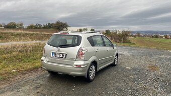 2004 Toyota corolla verso 2.0 d-4d 85 kw - 4