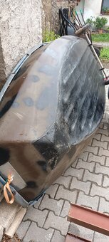 Rybářská loďka s motorem Mercury 2,5HP - 4